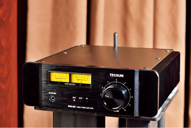 也许是你家的第一套德生音响系统：德生TECSUN Pm80 合并功放 Sp909 落地式音箱